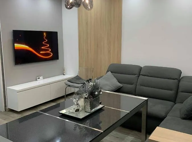 Prestige Line Apartment *